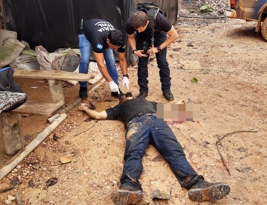 Homem � assassinado com dez tiros em Aripuan� 