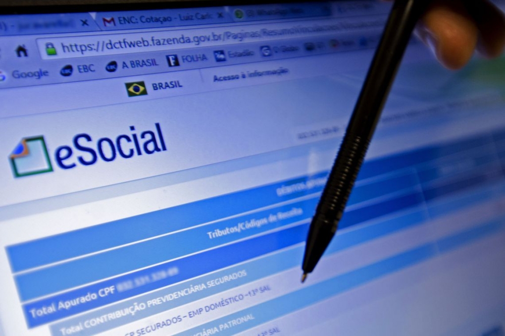 M�dias empresas concluem migra��o para eSocial