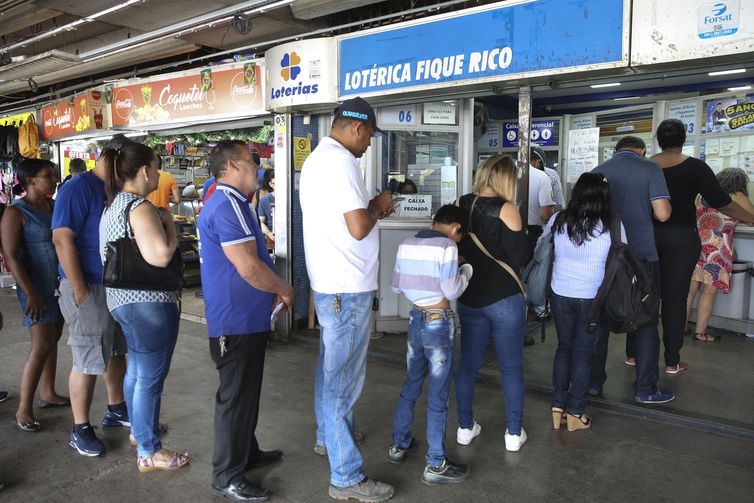 Mega da Virada teve arrecada��o recorde de mais de R$ 1 bilh�o