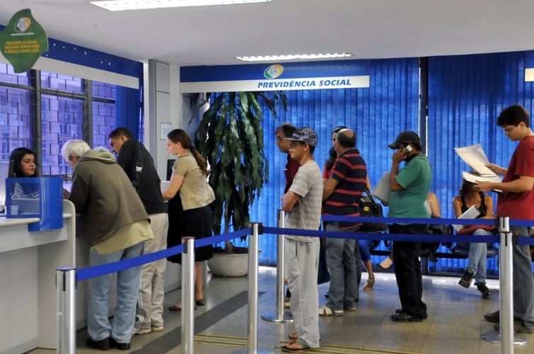 Portaria com novos valores dos benef�cios do INSS � publicada no DO