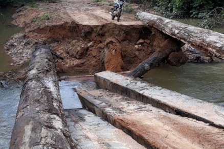 Cidade de MT decreta estado de emerg�ncia ap�s fortes chuvas.