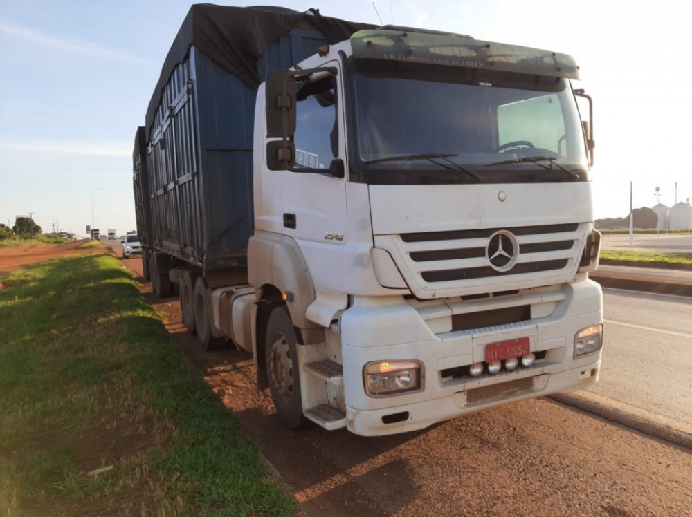 Mulher que estava indo trabalhar morre em acidente e BR-163 em Sorriso fica parcialmente interditada