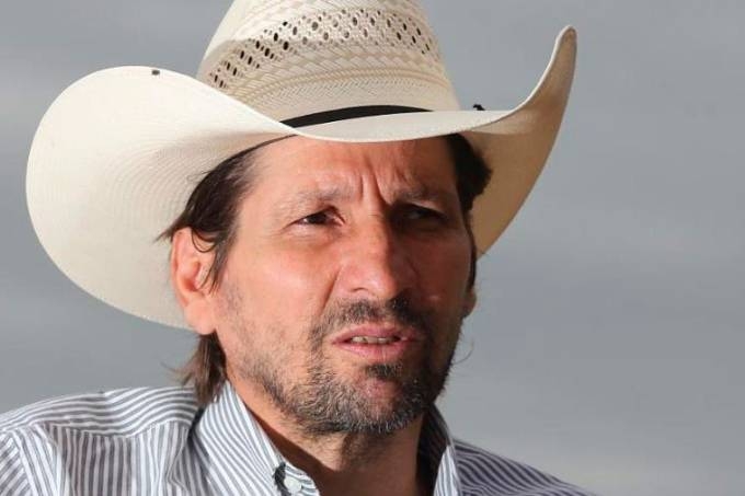 Locutor Asa Branca morre de c�ncer aos 57 anos 