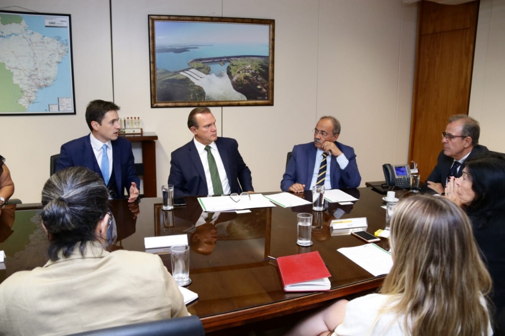 Fechamento de f�brica da Petrobras coloca em risco rebanho bovino de MT