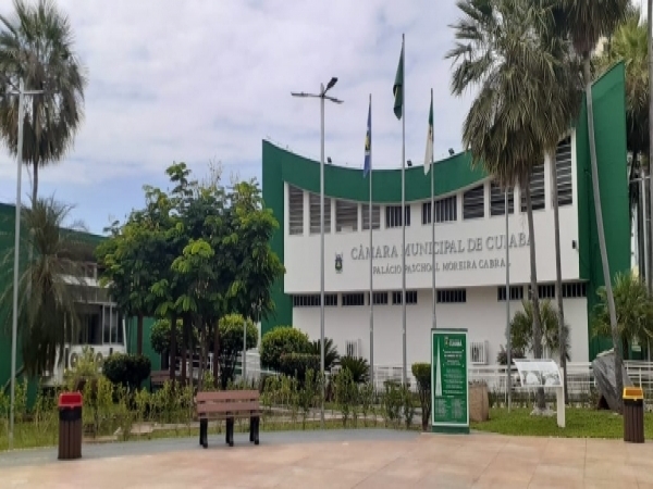 C�mara renuncia R$ 2 milh�es de seu or�amento para ajudar no combate ao coronav�rus