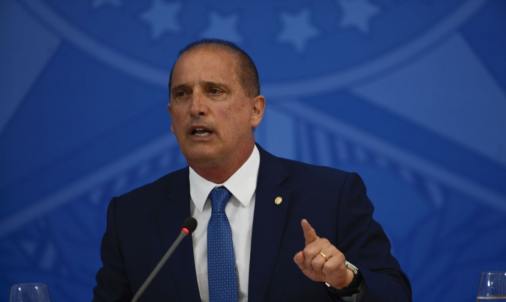 Aux�lio emergencial j� foi pago a 5,9 milh�es, diz ministro