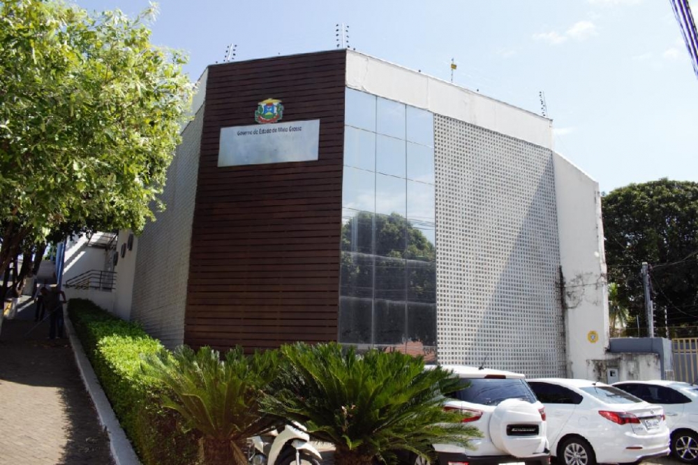 Contato entre reeducandos e familiares pode ser feito por videochamada, e-mail ou carta