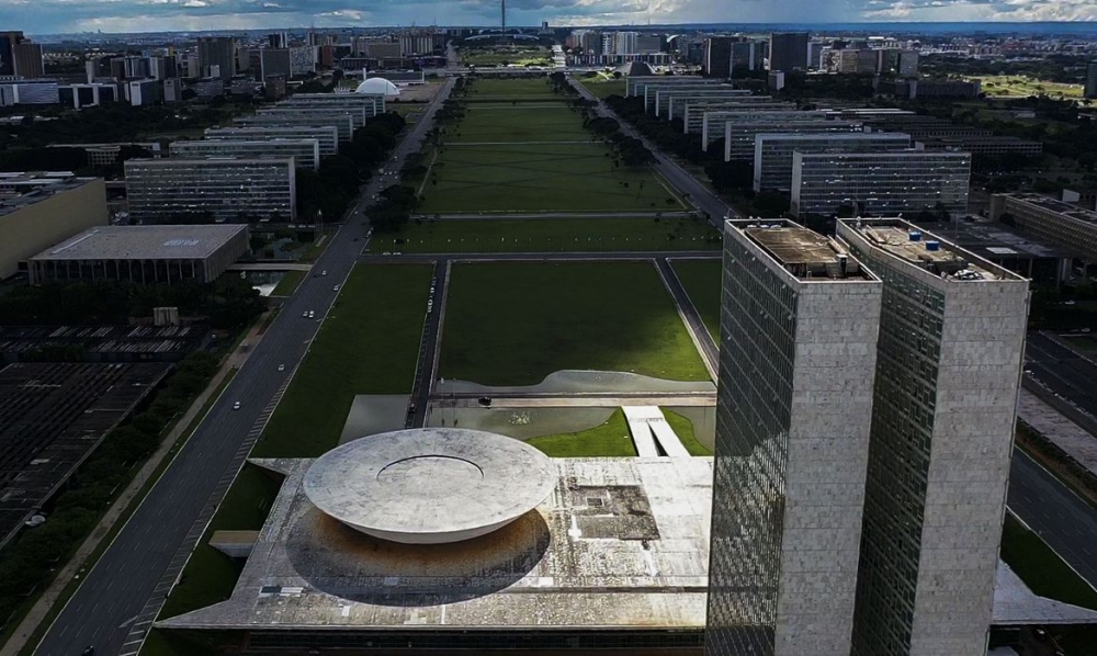 Bras�lia faz 60 anos, encontra novas voca��es, mas mant�m desigualdade