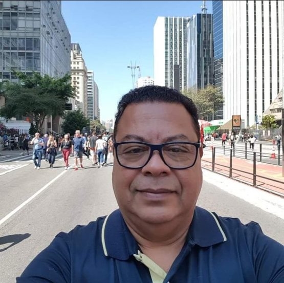 M�dico morre na Bahia ap�s se automedicar com hidroxicloroquina