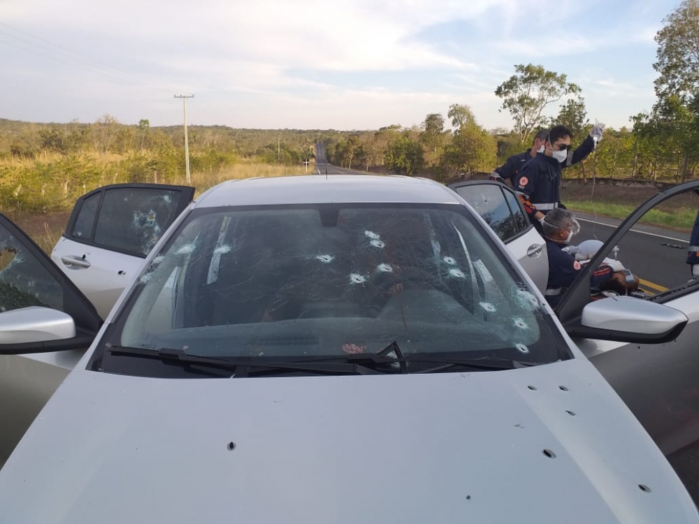 Confronto com PMs deixa 4 bandidos mortos na regi�o do Manso