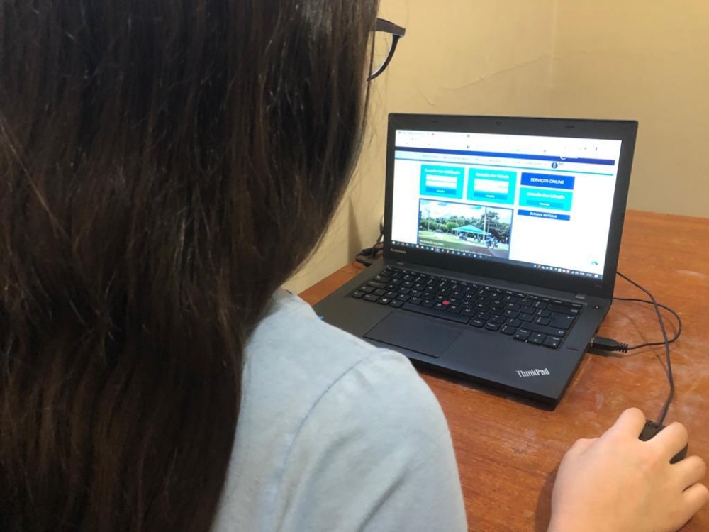 Detran-MT disp�e de canal para tirar d�vidas e prestar informa��es aos cidad�os