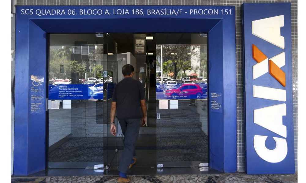 Caixa come�a a pagar hoje abono salarial para nascidos em julho