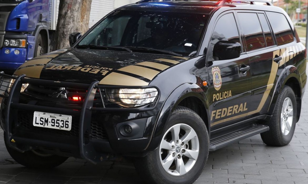 PF prende suspeito de compartilhar imagens de abuso sexual infantil