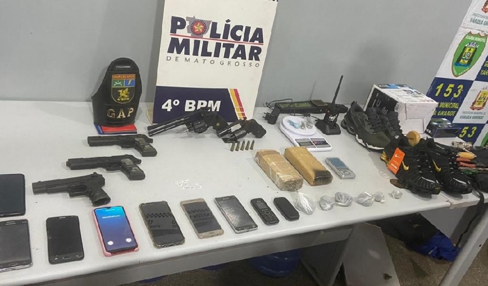 Policiais desmantelam quadrilha especializada em roubos, furtos e tr�fico de droga
