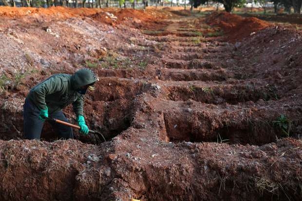 Brasil ultrapassa marca de 108 mil mortes por covid-19