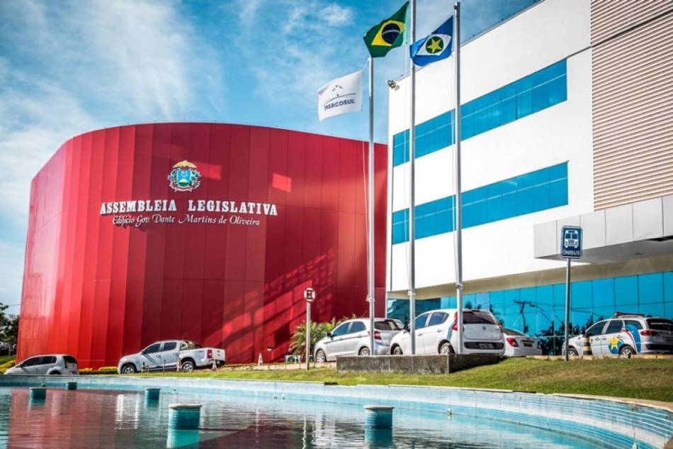  Assembleia Legislativa promulga novas regras para aposentadoria dos servidores estaduais