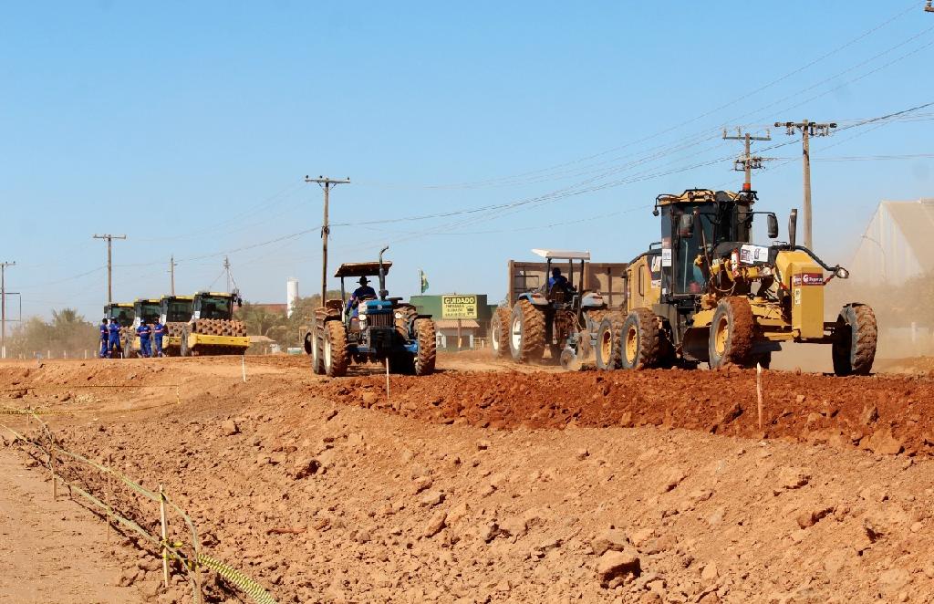 Governo investe R$ 1,084 bilh�o e executa mais de 80 obras rodovi�rias em Mato Grosso