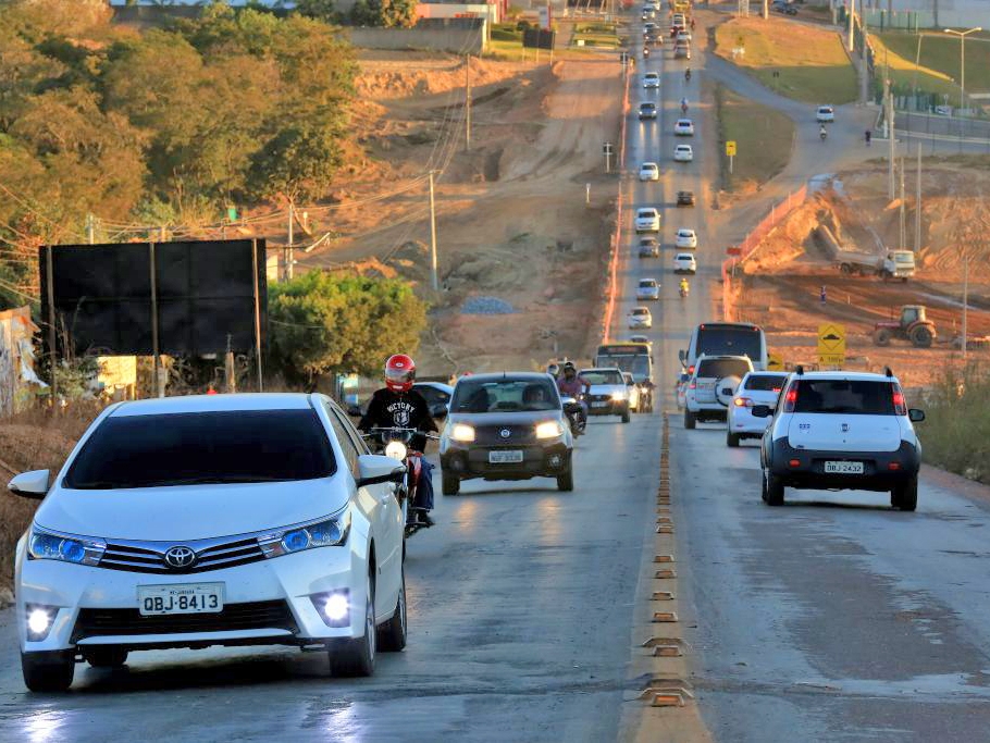 Ve�culos com placas final 4 e 5 podem pagar o licenciamento at� dia 31 de outubro