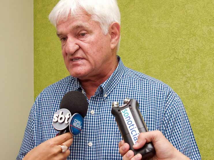 Juiz multa Aprosoja, Antonio Galvan e manda destruir soja de plantio experimental irregular