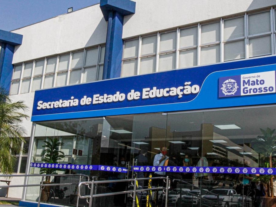 Governo decide manter aulas n�o presenciais; professores continuam em teletrabalho 