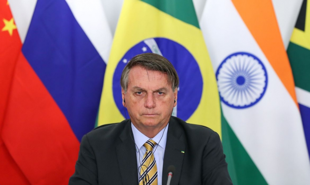 Bolsonaro: Brasil divulgar� lista de importadores de madeira ilegal