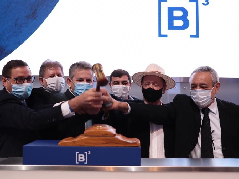 Governo de MT realiza o segundo maior leil�o de rodovias do Brasil e MT 220 ter� ped�gio 