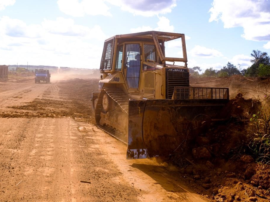 Governo licita elabora��o de projetos para mais de mil km de asfalto novo e 51 novas pontes em MT  