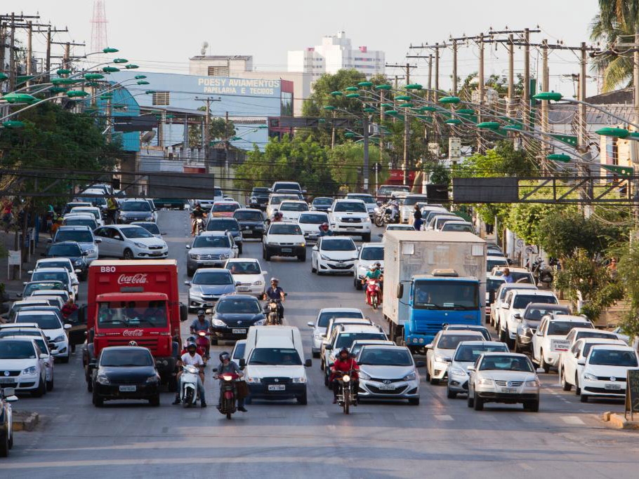 Licenciamento de ve�culos com placas final 8, 9 e 0 vence dia 31 de dezembro