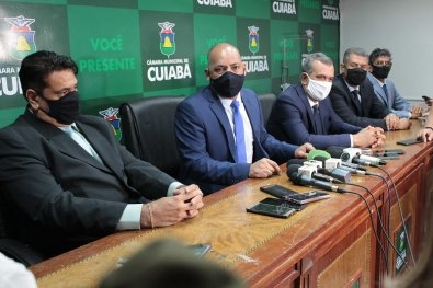 Novo presidente n�o quer mais que C�mara Municipal seja chamada de 
