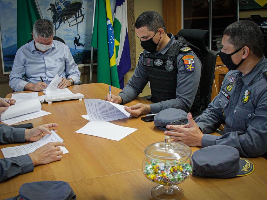 Comando Regional de Ju�na contar� com sistema de radiocomunica��o digital