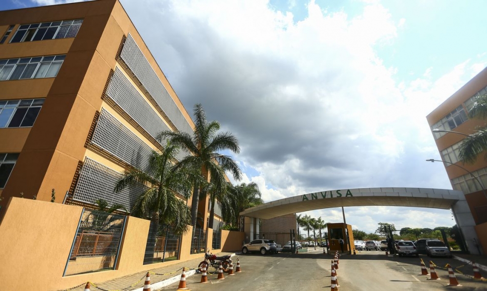Anvisa autoriza novo ensaio cl�nico de vacina contra a covid-19