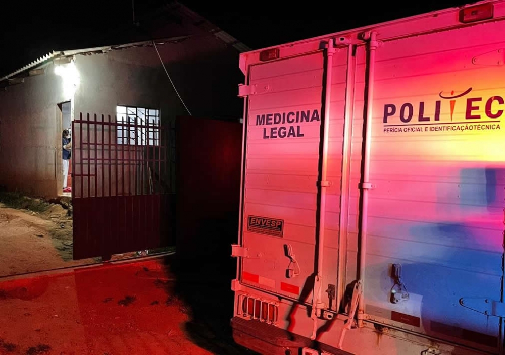 Casal de irm�os � morto a tiros, em poss�vel execu��o, na noite desta quinta-feira em Ju�na