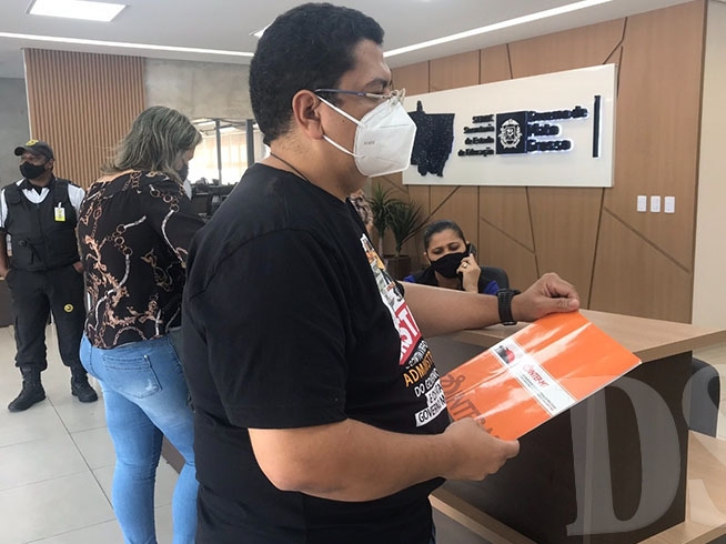 Sintep/MT cobra do governo medidas para responsabilizar servidores da educa��o que recusares imuniza��o 