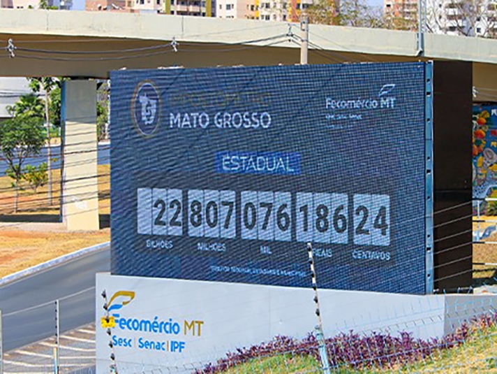 R$ 22,8 bilh�es j� sa�ram dos bolsos dos mato-grossenses em impostos 