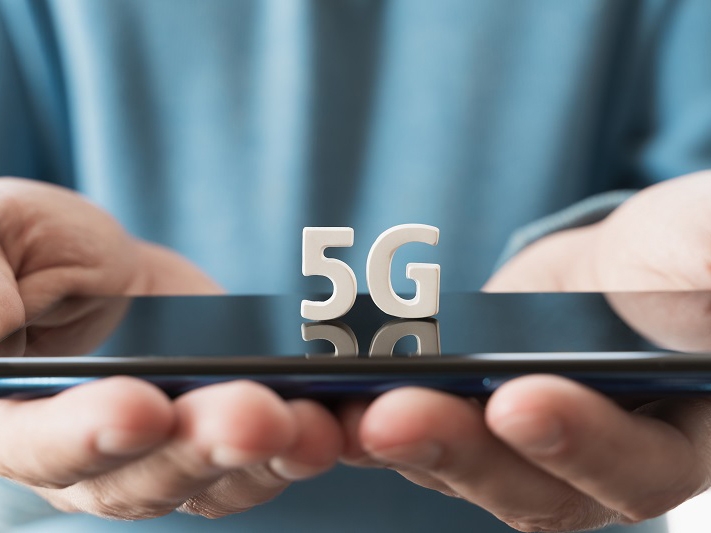 Carlos C�sar Floriano comenta demonstra��o da antena 5G em Londrina