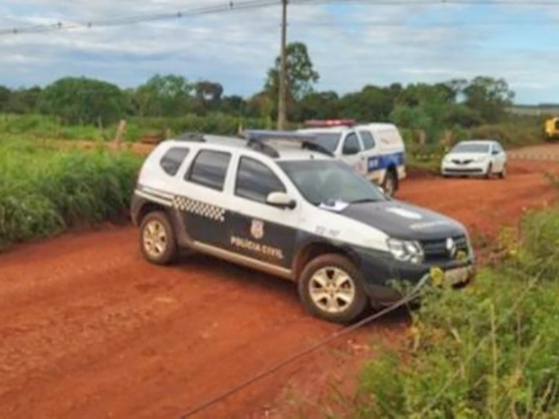 Corpo de homem de 34 anos � encontrado degolado em estrada de Tangar� da Serra