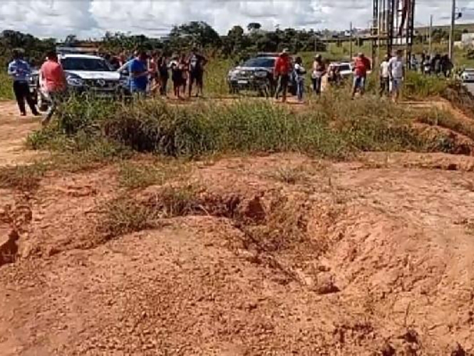 Corpo de jovem � encontrado em cova rasa na cidade de Sorriso MT 