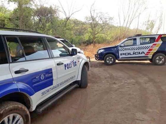 Corpos sem cabe�a e em decomposi��o s�o encontrados em estrada de Tapurah