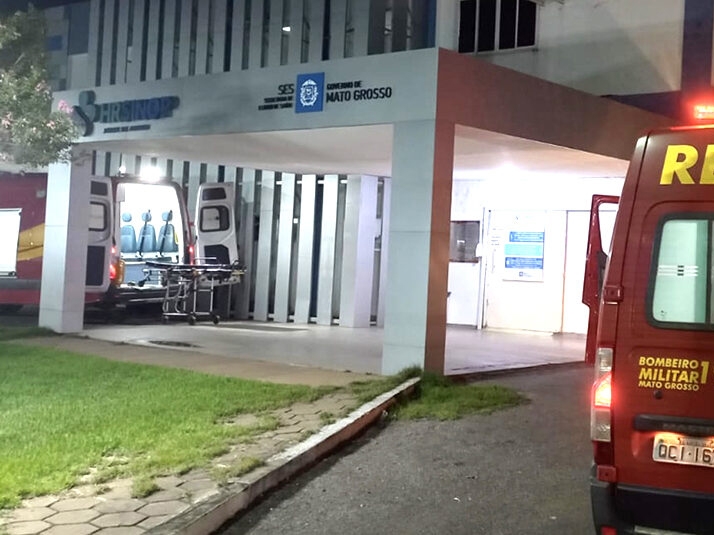 Crian�a � socorrida em estado grave ap�s gal�o de �lcool explodir em Sinop