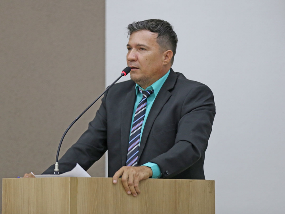Vereador exige pontinho azul do Zap para ser secret�rio do munic�pio de Sinop. 