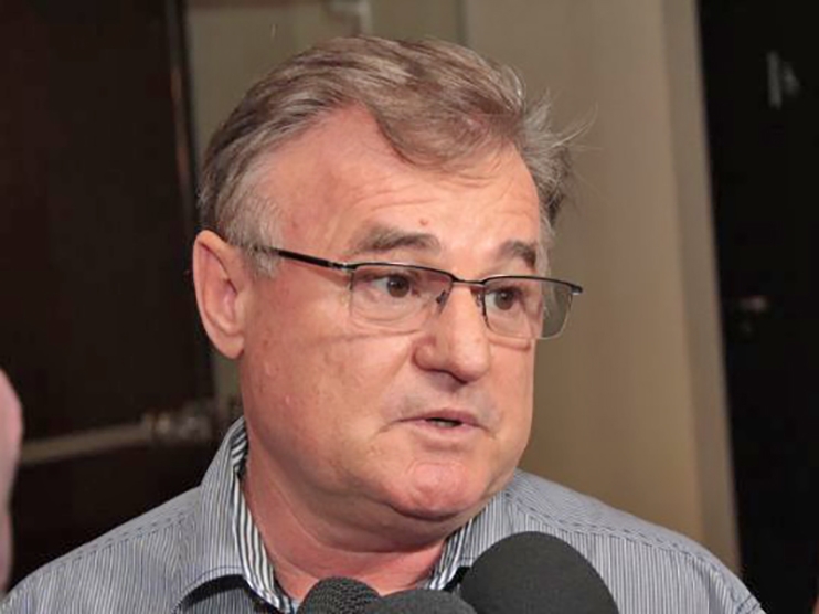 Erai Maggi Scheffer substitui Paulo S�rgio Aguiar na presid�ncia da AMPA