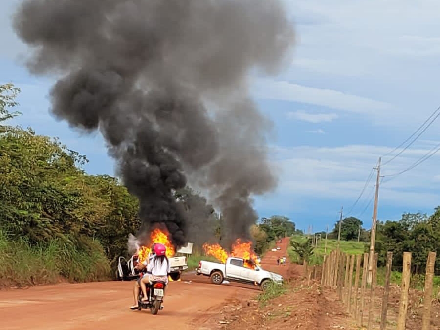 Confresa � alvo de criminosos fortemente armados e diversos ve�culos foram incendiados
