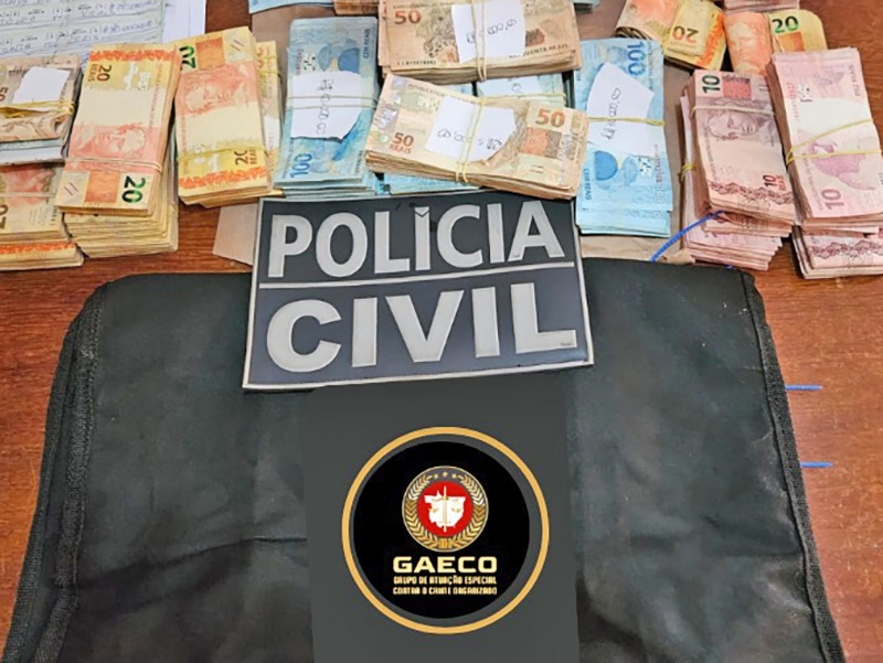Opera��o cumpre 37 ordens judiciais e Sema afasta servidores envolvidos