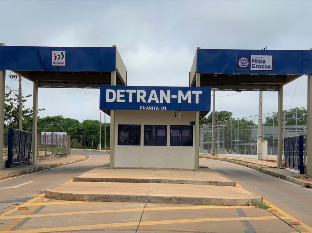 Detran alerta sobre sites falsos que usam nome do �rg�o para aplicar golpes