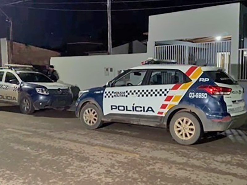 Idosos s�o socorridos ap�s serem espancados pelo filho e pela nora em Sinop