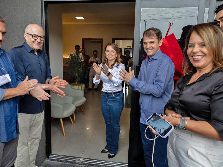  Vice-governador inaugura reforma de unidade da Sema em Ju�na e anuncia investimentos em parque municipal