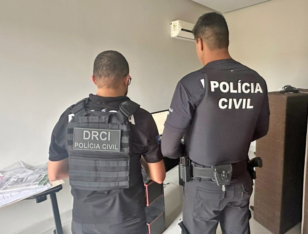 Pol�cia Civil deflagra opera��o contra investigados por pornografia infantil por meio de rede social