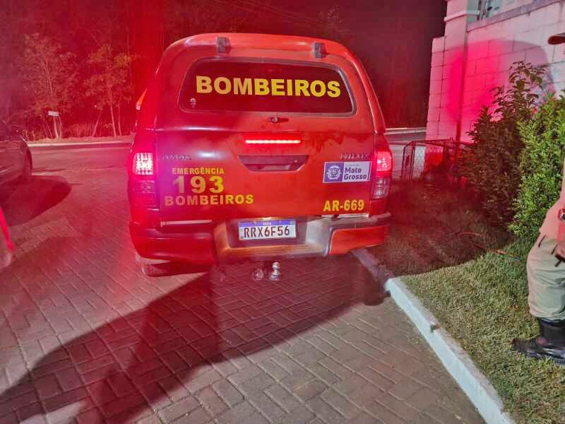 Mulher trans � presa ap�s atear fogo em barbearia e amea�ar incendiar marido com gasolina em Rondon�polis