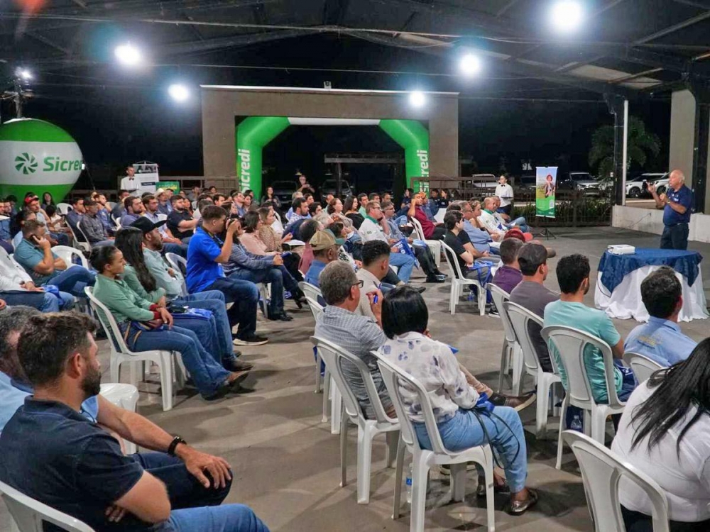 Maior evento da pecu�ria de corte de MT inicia a Rota 2 na regi�o noroeste; Sicredi segue presente e pr�ximo dos produtores rurais