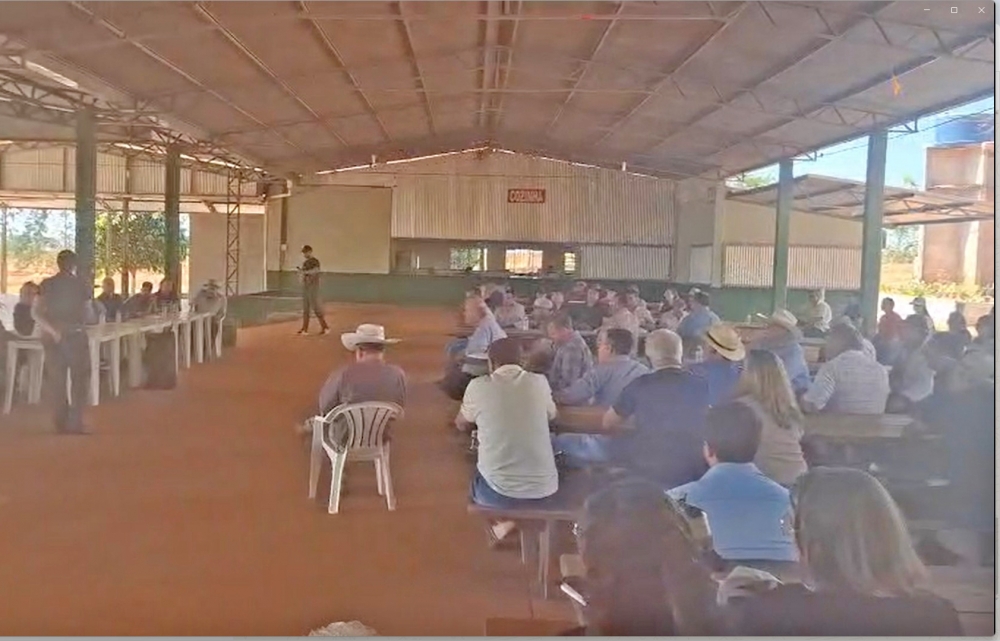 Comunidade do Postinho discute projeto de pavimenta��o da MT-160 de Brianorte � MT 325 em Juara